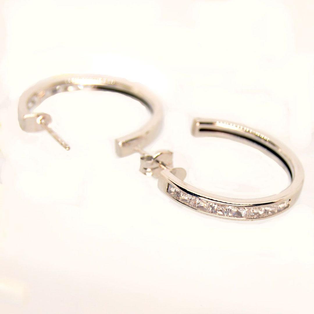 PENDIENTE ARO MUJER ORO BLANCO 18K CIRCONITAS 21156