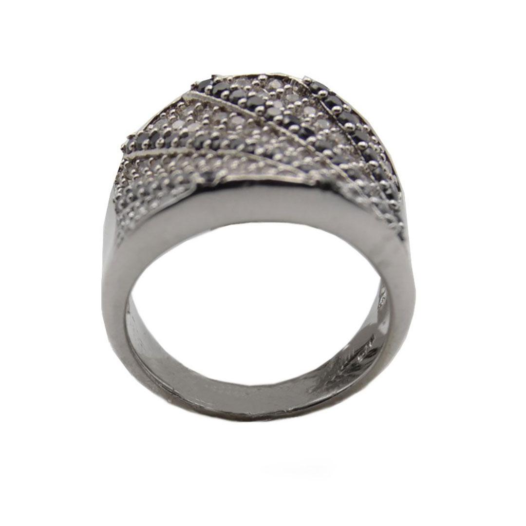 SORTIJA HOMBRE PLATA Y CIRCONITAS BLANCAS Y NEGRAS 126053