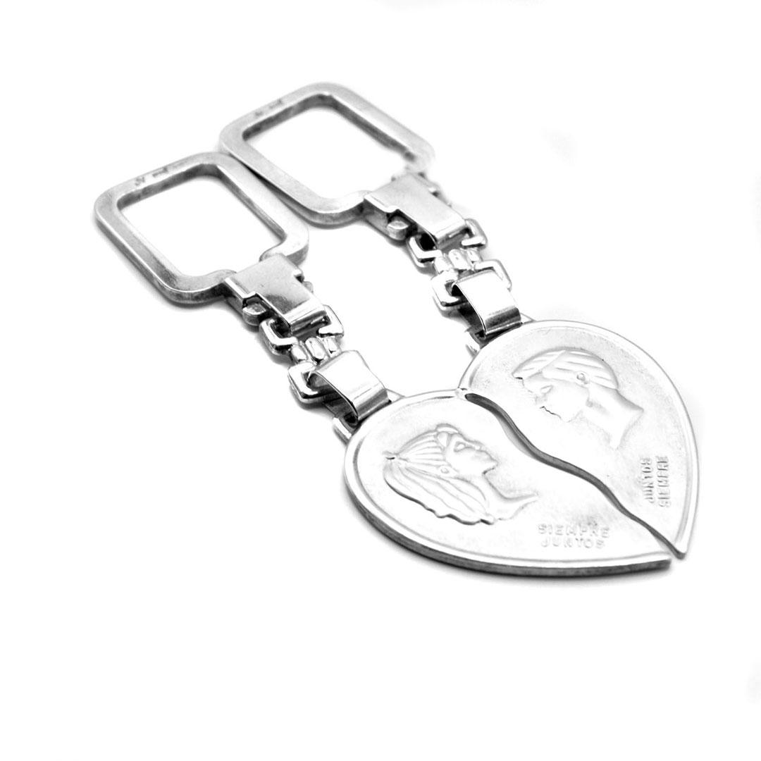 REGALO DOBLE LLAVERO PLATA CON FORMA DE CORAZÓN 2284