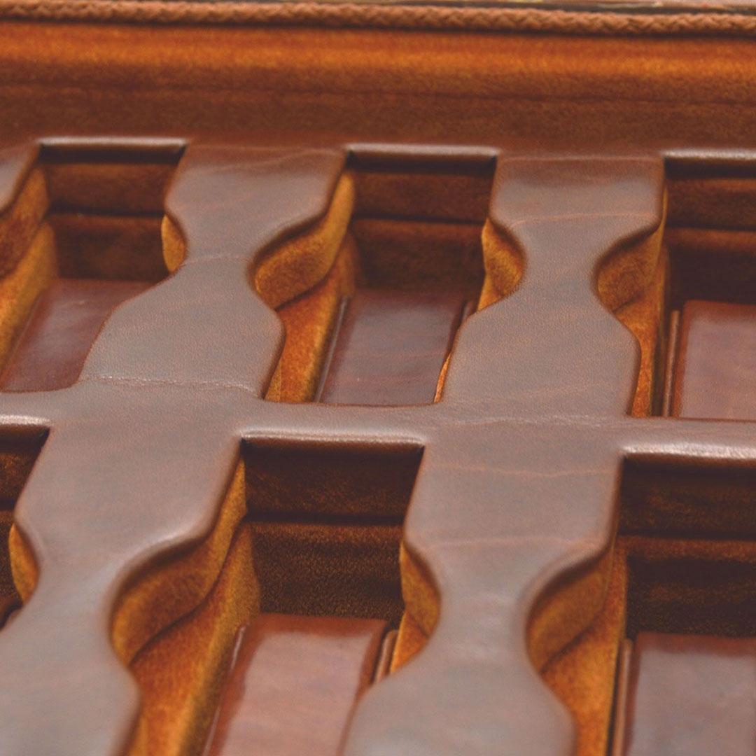 REGALO CAJA PARA 12 RELOJES EN PIEL UBRIQUE 913