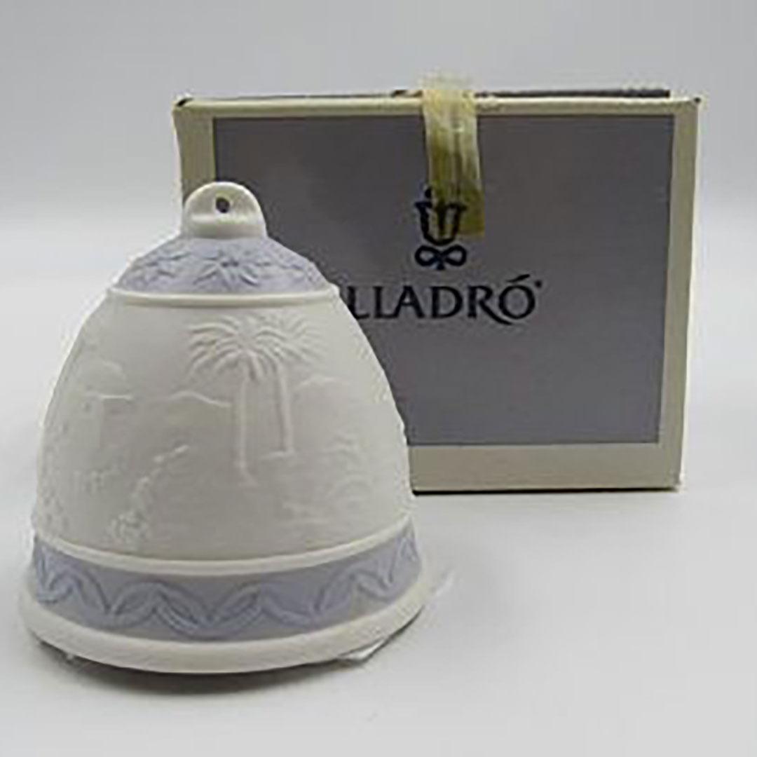'FIGURA PORCELANA LLADRO ''CAMPANA DE NAVIDAD'' 16010'