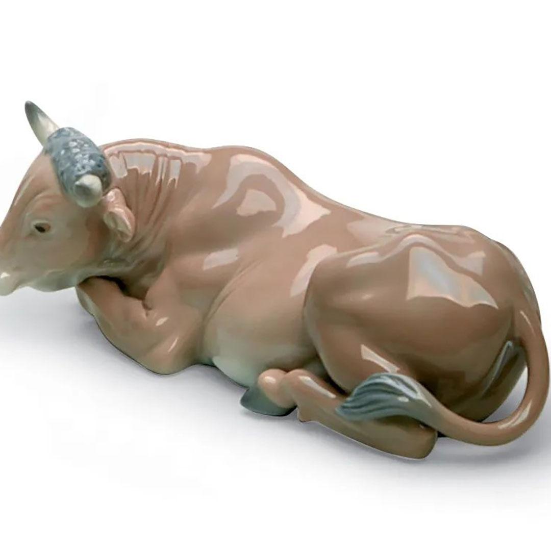 'FIGURA PORCELANA LLADRÓ ''EL BUEY''  05482'