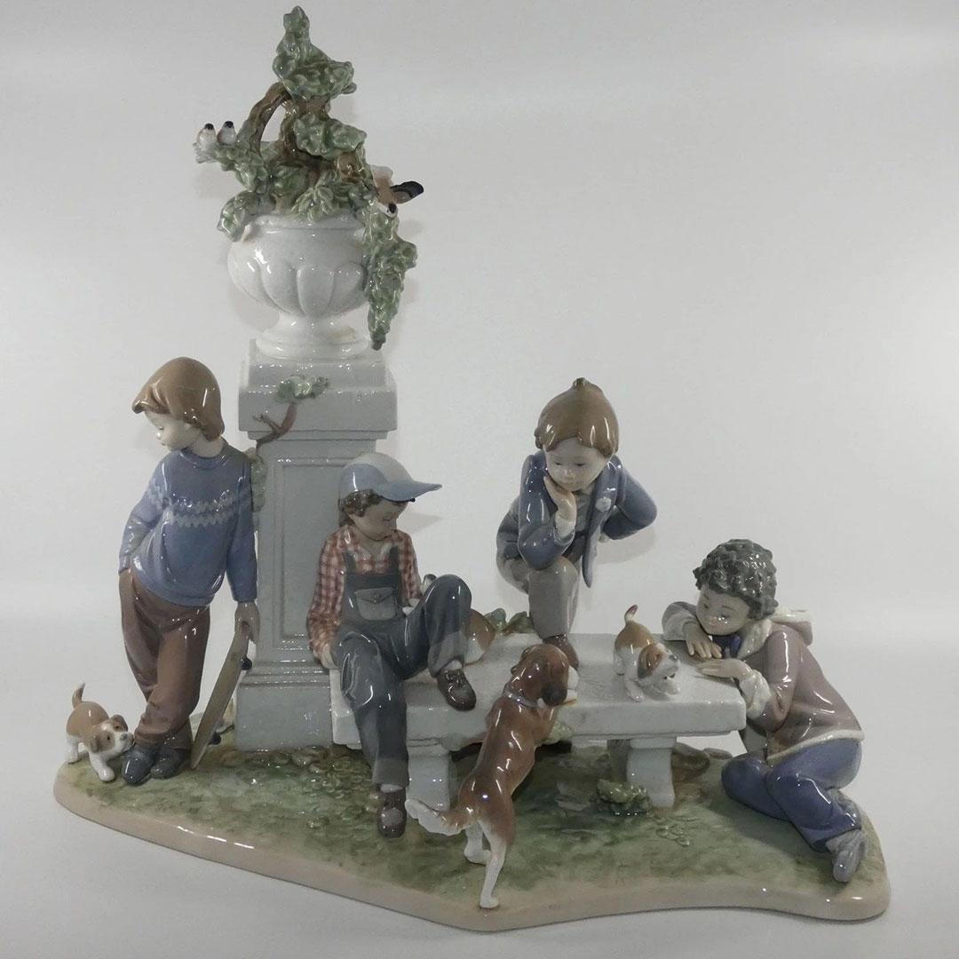 'FIGURA PORCELANA LLADRO ''LA PANDILLA'' 5539'