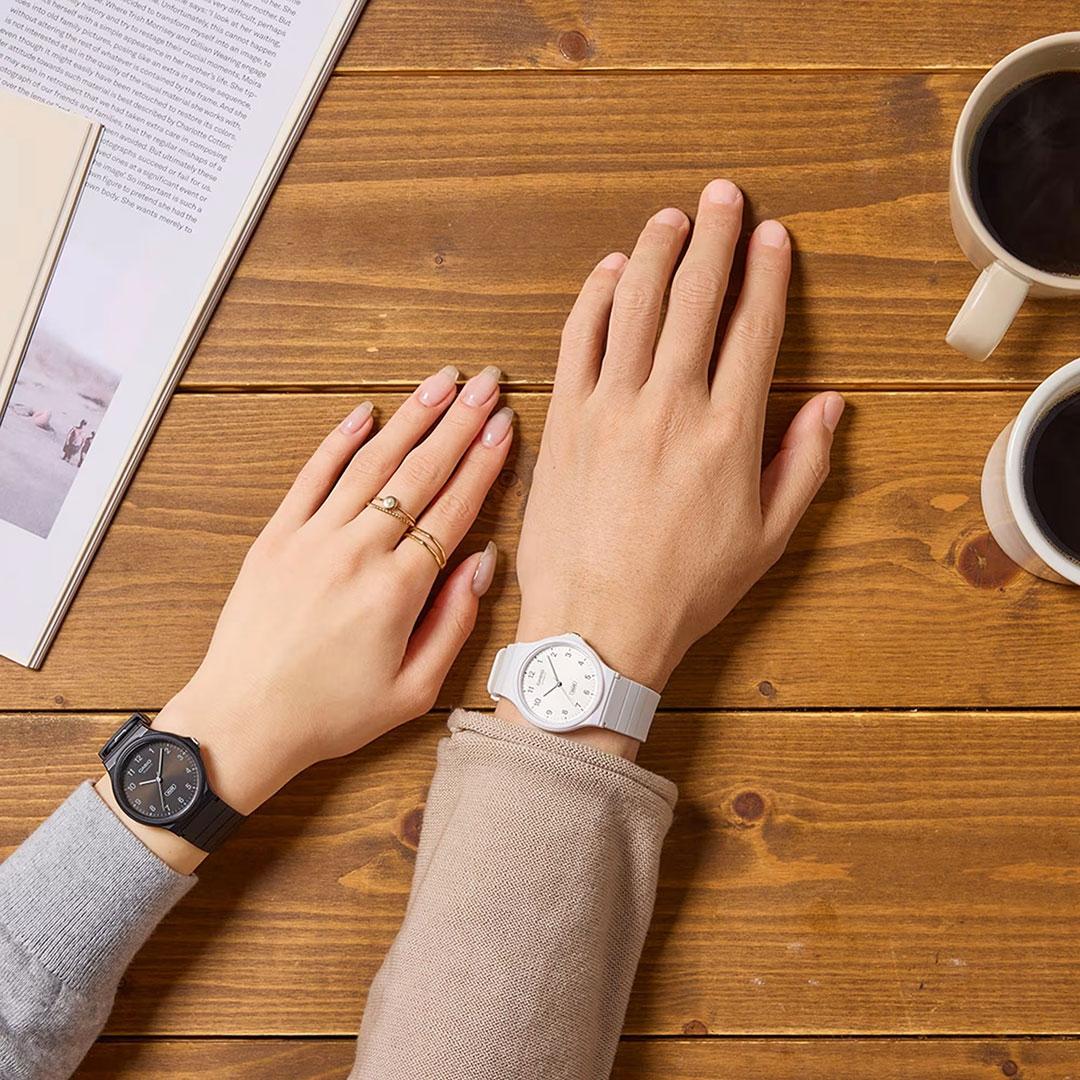 RELOJ UNISEX CASIO MQ-24B-1BEF