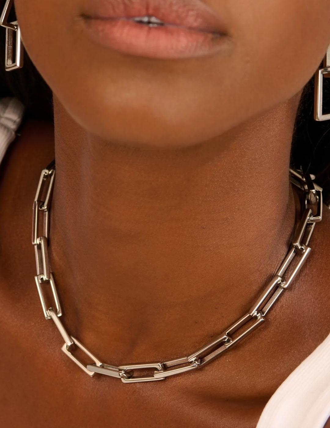 COLLAR RADIANT ACERO